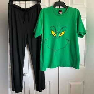 2 Pc PJ / 💚Loungewear Set - 💚Green , Short Sleeve GRINCH T & Black Sleep Pants